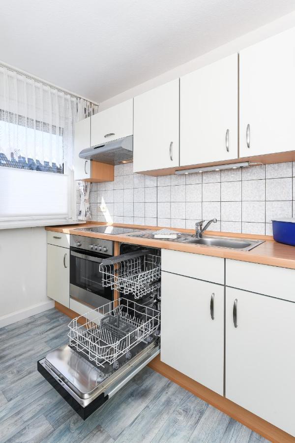 Ferienwohnung Im Haus Weinstock Esens Exteriör bild